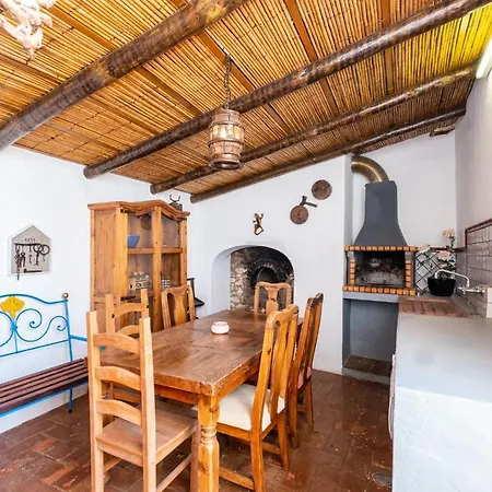 Villa Monte Algarvio - Private Heated Pool - Wifi