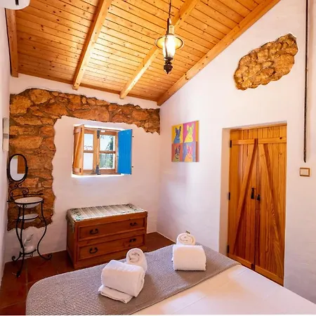 Monte Algarvio - Private Heated Pool - Wifi