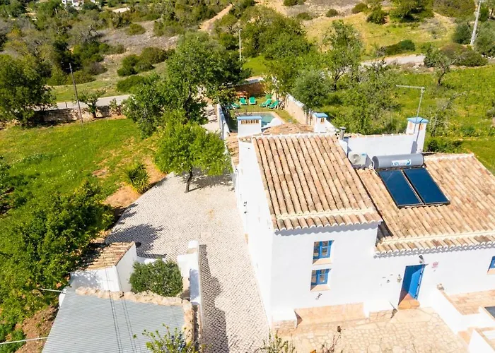 Villa Monte Algarvio - Private Heated Pool - Wifi *