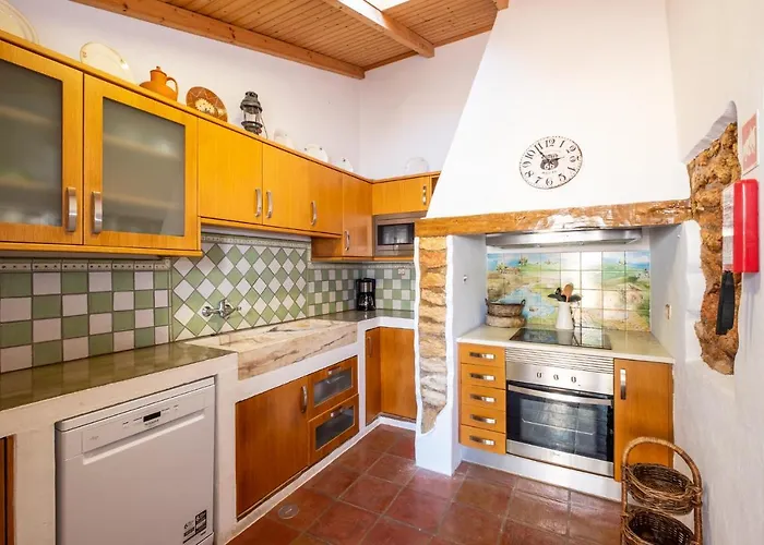 Monte Algarvio - Private Heated Pool - Wifi