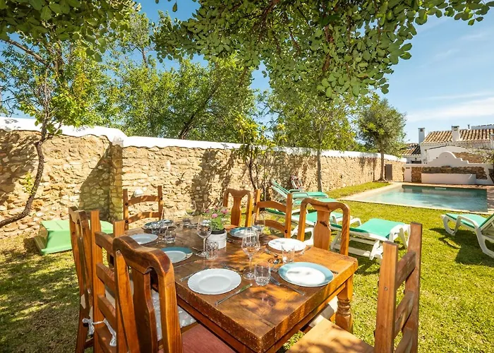 Monte Algarvio - Private Heated Pool - Wifi Villa Tunes