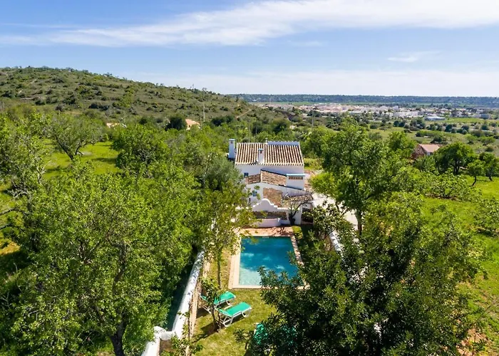 Monte Algarvio - Private Heated Pool - Wifi Tunes